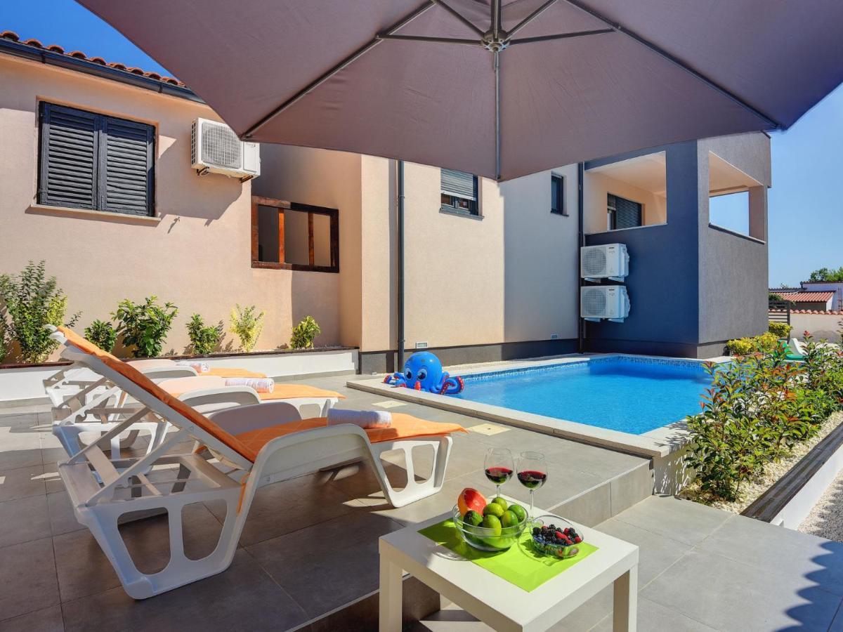 Villa Noemi By Interhome Liznjan Ngoại thất bức ảnh
